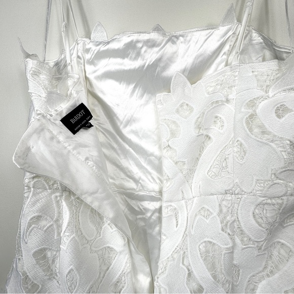 Lace Sheath Dress in White Size 12/XL Elegant Winter Soft Luxury Quiet Luxury - Picture 8 of 13